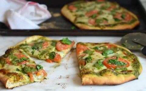 Pesto pizza