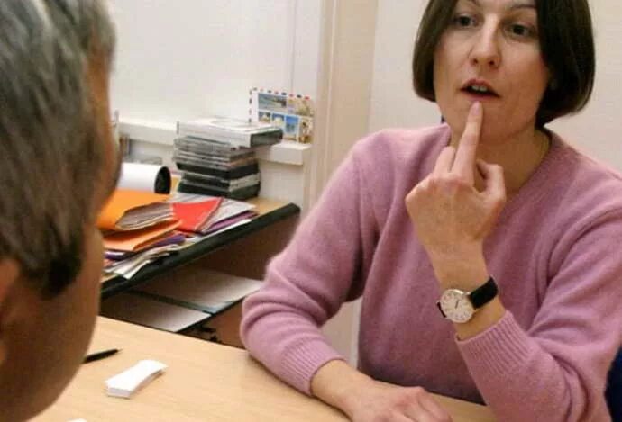 Занятия логопеда после инсульта видео. Занятия с логопедом после инсульта. Занятия логопеда после инсульта видео. Речевые упражнения после инсульта. Афазия восстановление речи.