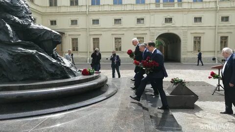Памятник гатчина открытие
