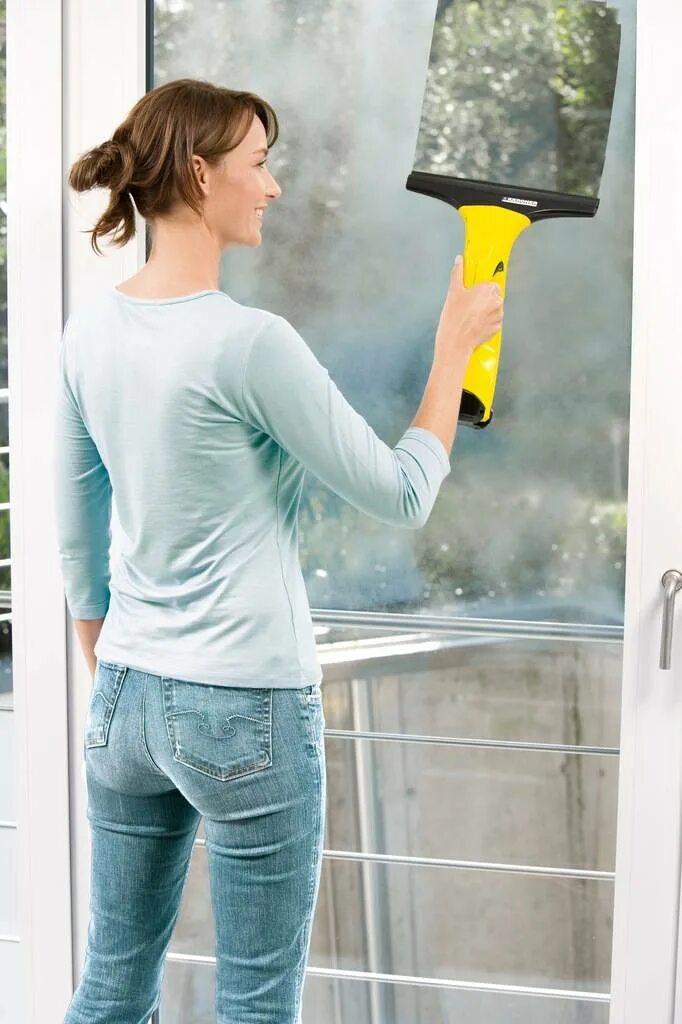 Karcher WV 50 Plus. Стеклоочиститель Karcher WV 50 Plus. Karcher для окон wv50. Кёрхер для мытья окон WV 50.