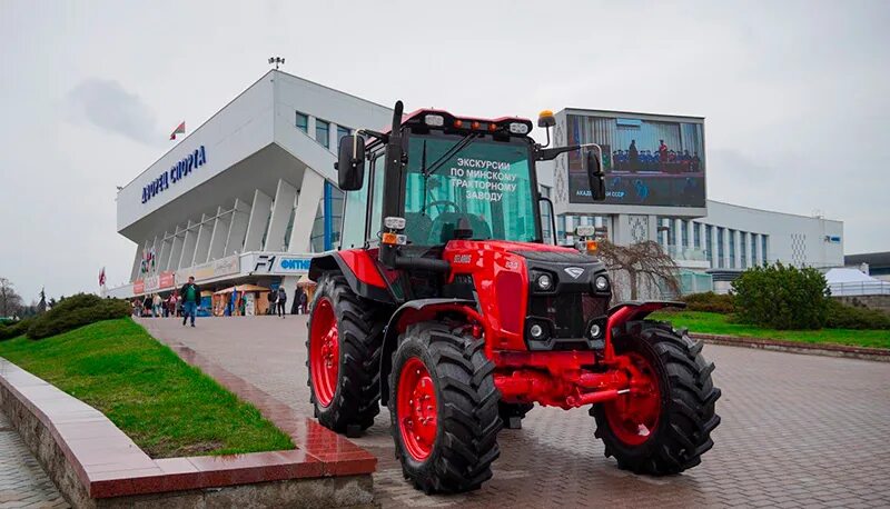 МТЗ 2023. Беларус МТЗ 2023. Новый трактор БТЗ 2023 года. Трактор ММЗ ИТ 3240-1002015а. Продажи тракторов 2023