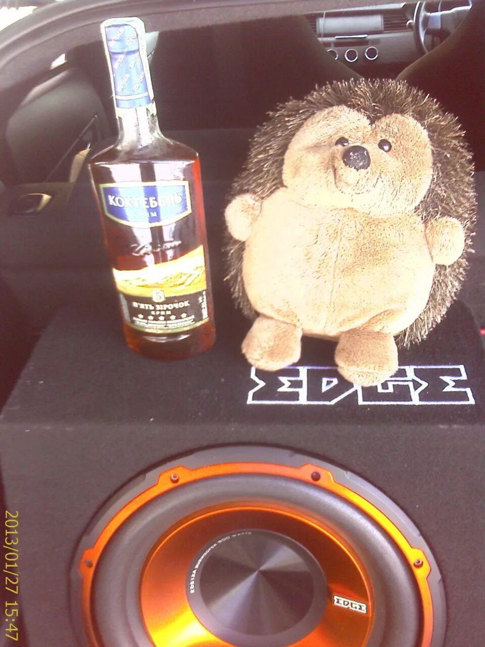 Аудиосистема в машину. Сабвуфер в шкоду рапид 2020. Сабвуфер orelle w20. Сколько лет саб. Edge саб 10000 watt.