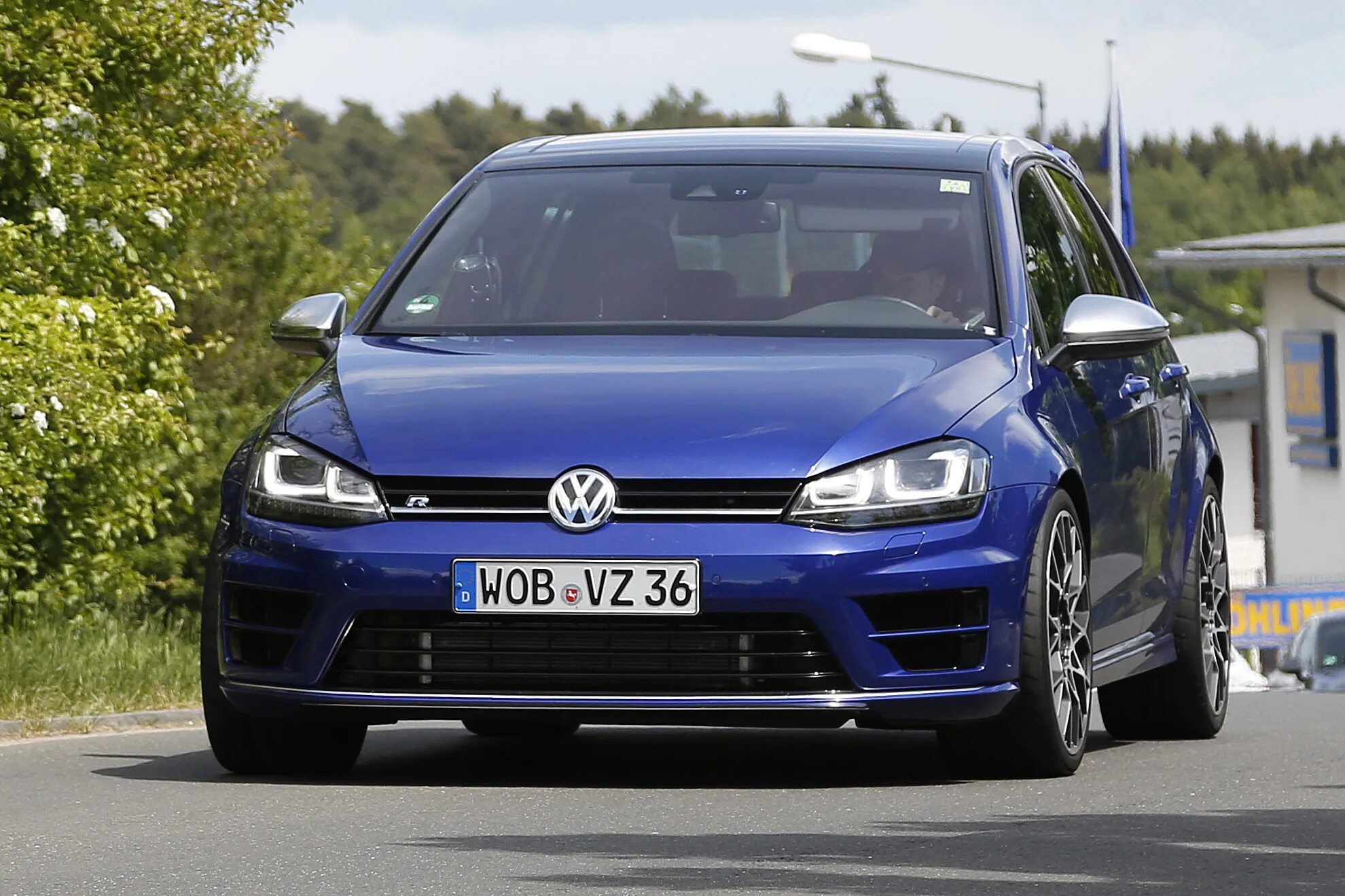 Купить фольксваген гольф в москве. Golf 7. Гольф 7 r. Golf r400. Фольксваген гольф 7 р.