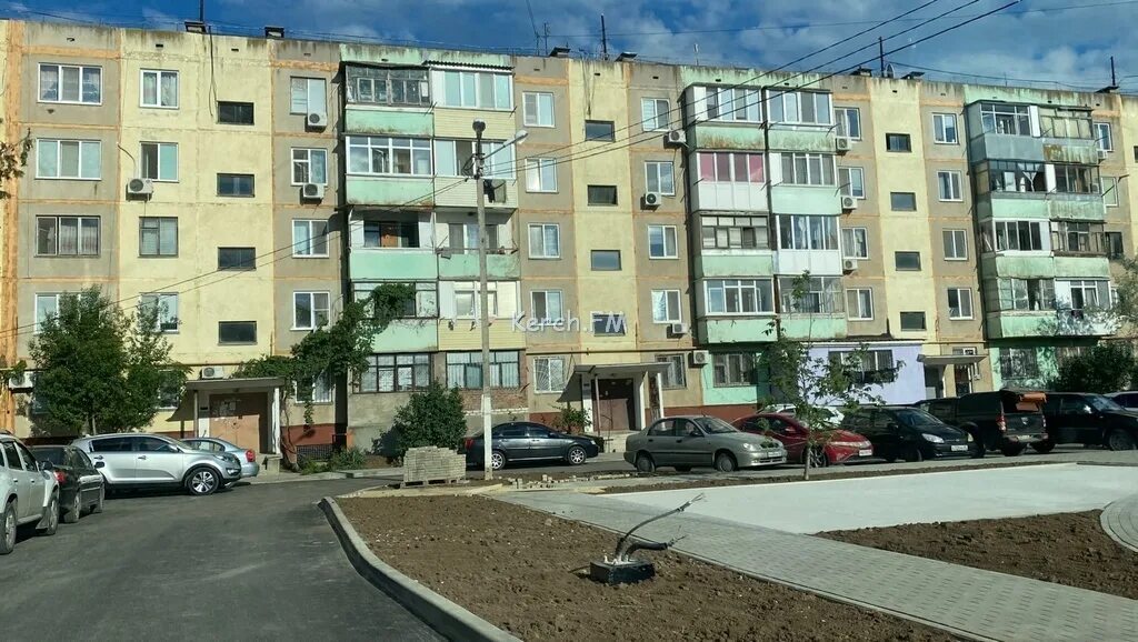 Ул ворошилова г керчь. Ворошилова 6 керчь. улица ворошилова 3 керчь. ворошилова 13 керчь. ворошилова 15 керчь.