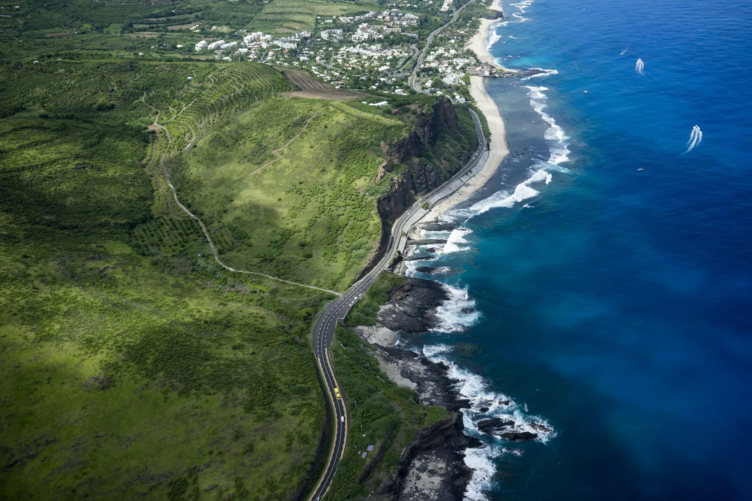 риф скарборо. гавайские острова мауи. реюньон мост. вокруг остро. вокруг остро.