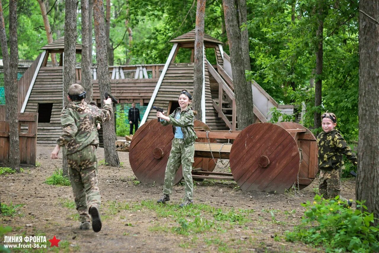 Лазертаг в Воронеже Алые паруса. Танаис лазертаг Воронеж. Лазерстрайк в Воронеже Алые паруса. Линия фронта Воронеж лазертаг. Лазертаг в парке