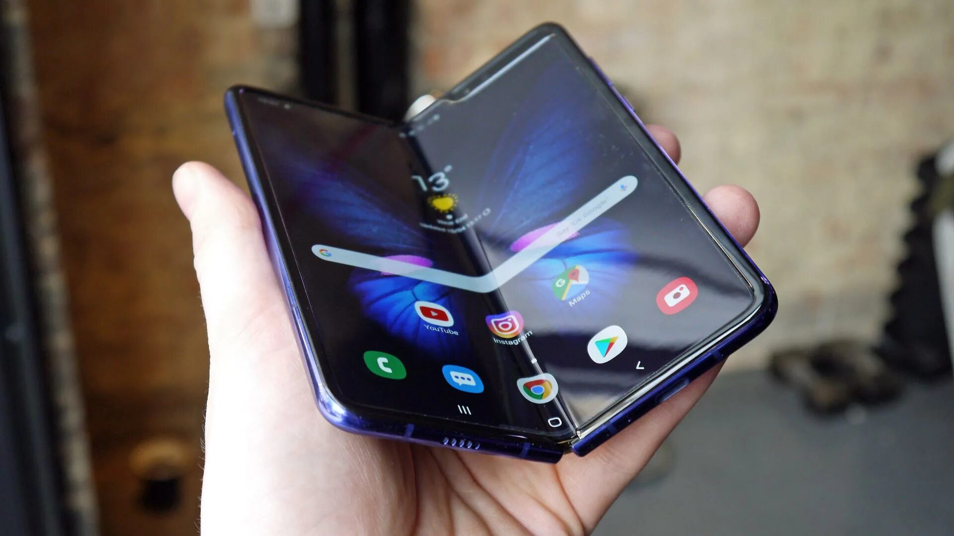 Samsung Galaxy Fold 5g. Смартфон Samsung Galaxy Fold 2. Samsung Galaxy Fold 2 - складной смартфон. Складной смартфон vivo x Fold. Телефон книжкой новый