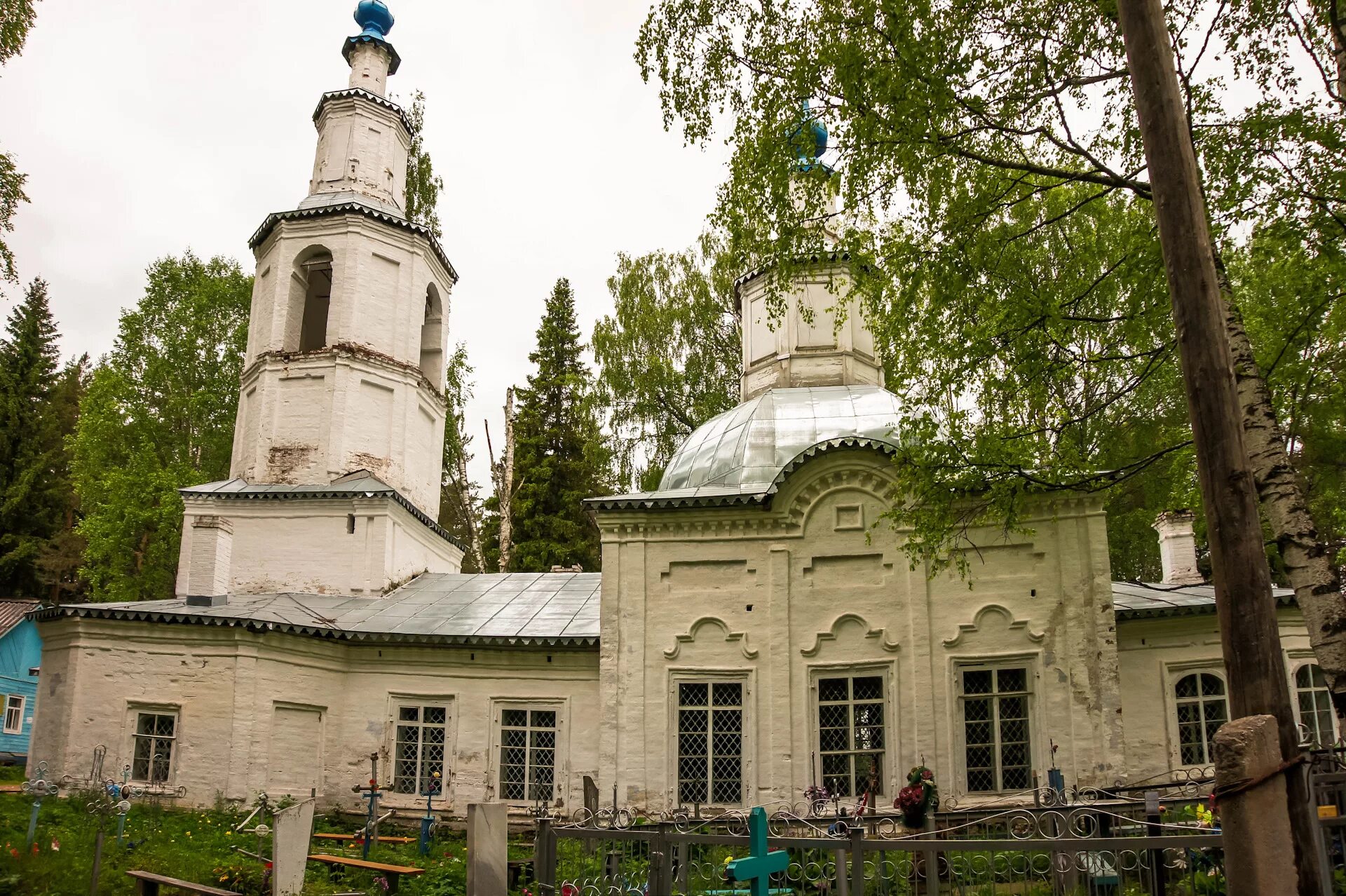 Погода в реальном времени лальск. Храм в лальске кировская область. воскресенский собор лальск лузский район. воскресенский собор в поселке лальск. успенская церковь в пос. лальск.