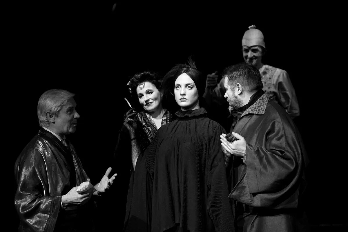 Алые паруса мюзикл пермь. Владимирский академический театр драмы внутри. Театр льва додина санкт-петербург. Сайт ндт театр. Сайт ндт театр.