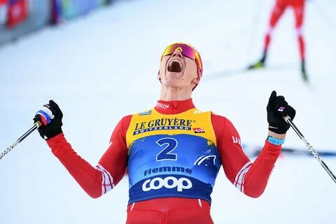 Выиграл лыжную гонку