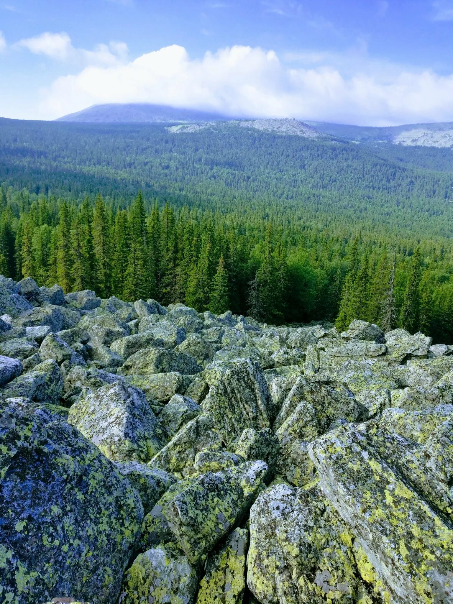гора шелом башкирия. южный урал гора иремель. священная гора иремель. гора иремель в башкирии. южный урал гора иремель.
