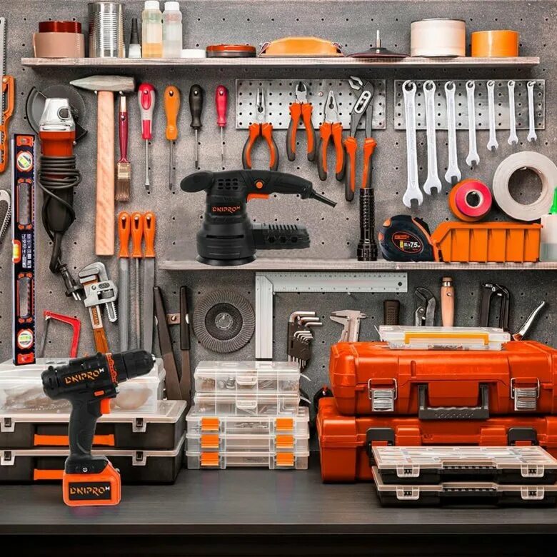 Дом инструмента. Строительные инструменты. Дом с инструментами. Хранение инструмента. Организация хранения инструментов.