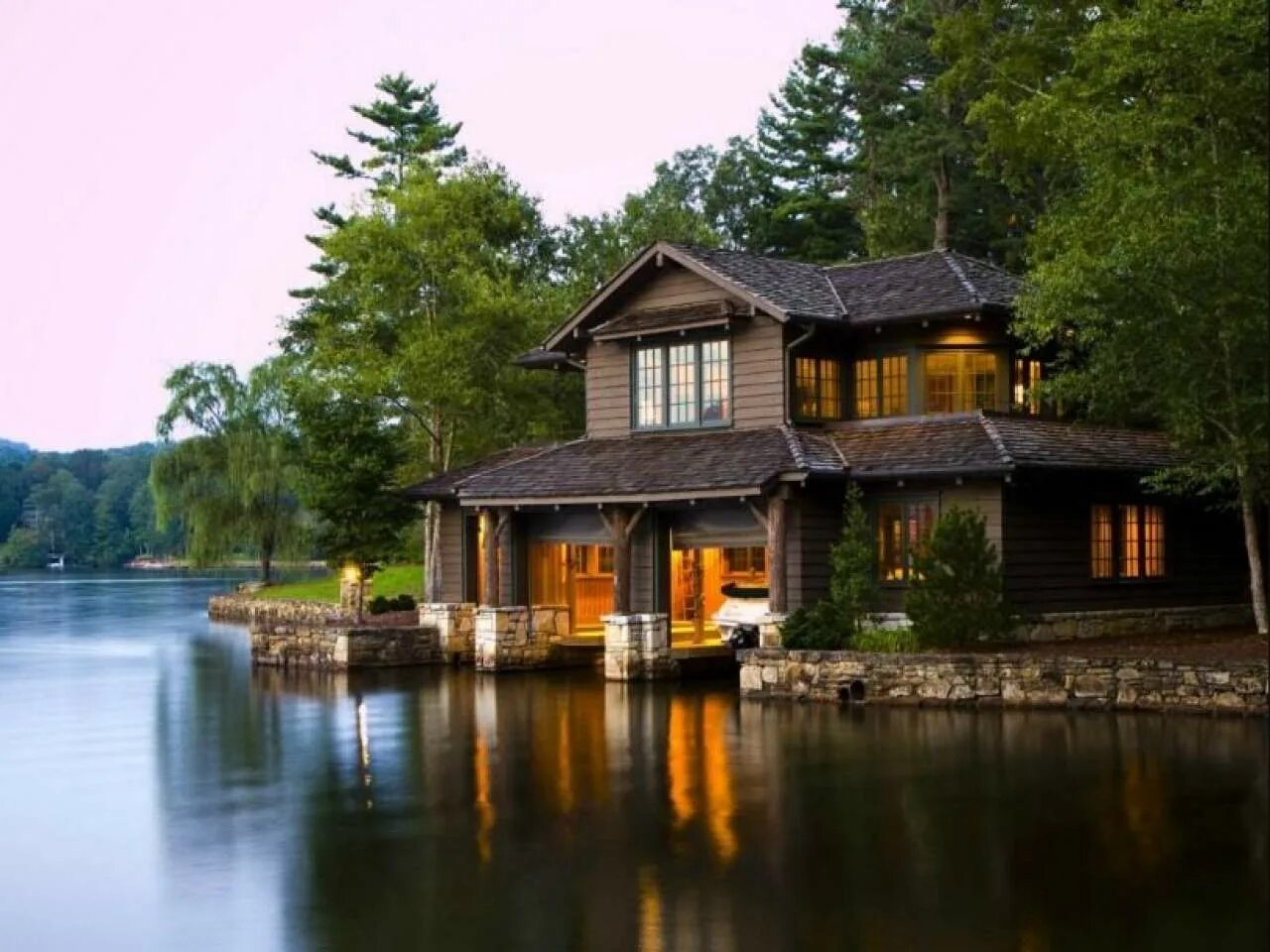 House near the lake. Онтарио Канада коттеджи у озера. Дом у озера (США, 2006). Дом Гилбертов у озера.