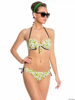 Hot bikini dancing