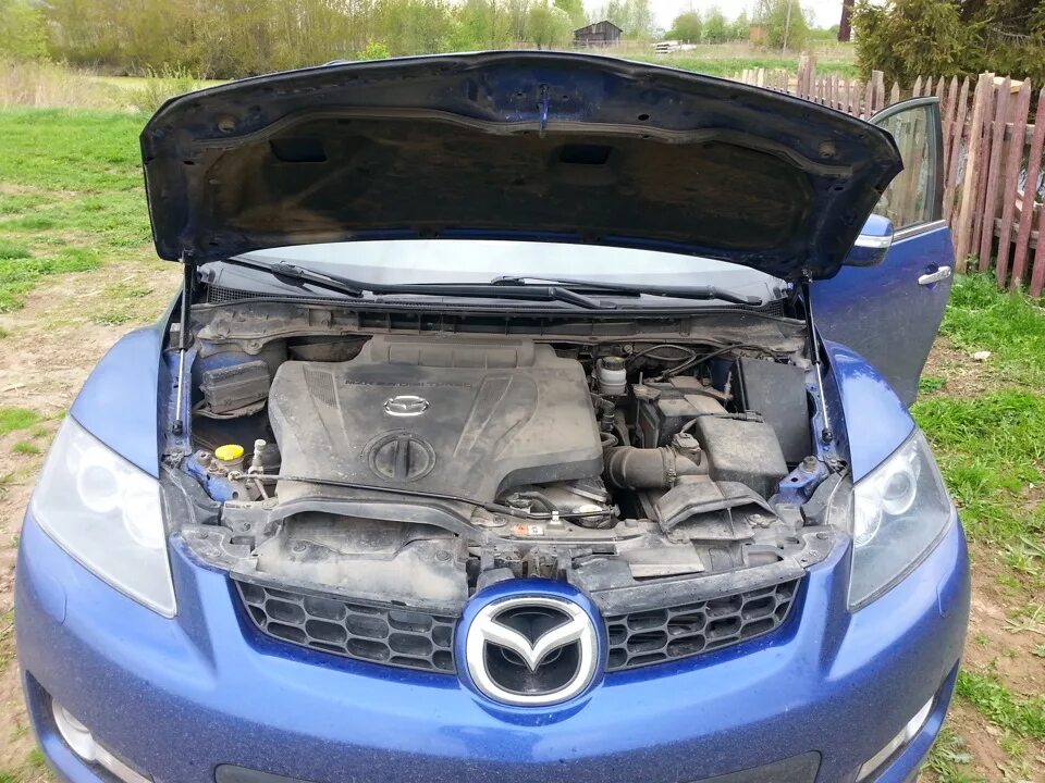 Мазда 6 как открыть капот. Капот мазда сх7. уплотнитель капота мазда сх 7. mazda cx 7 под капотом. мазда сх7 под капотом.