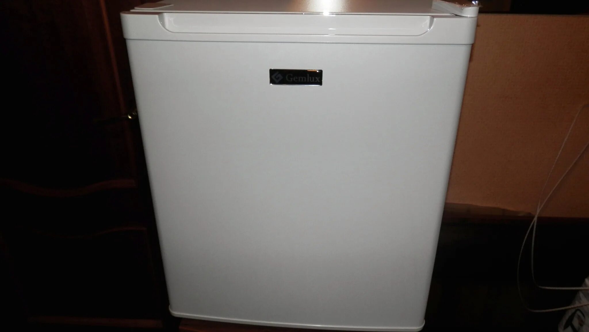 Gemlux gl bc38. Холодильный шкаф gemlux gl-bc88wd. гемлюкс холодильник 38. винный шкаф gemlux gl-bc38.