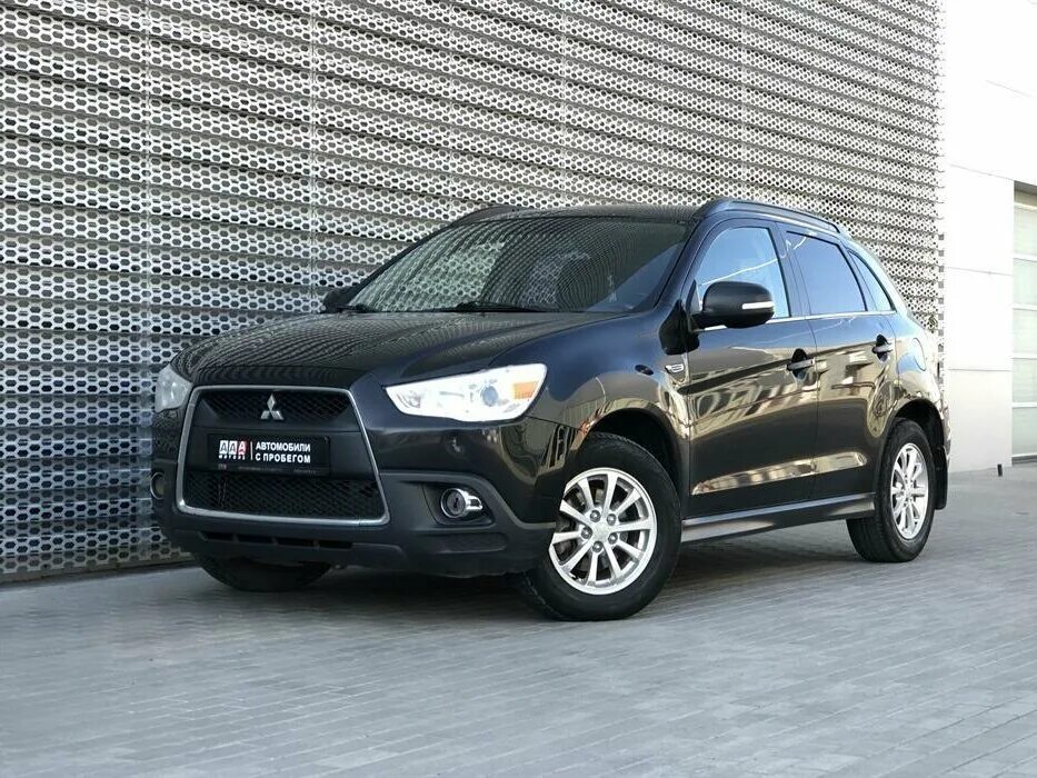 Mitsubishi asx 2011