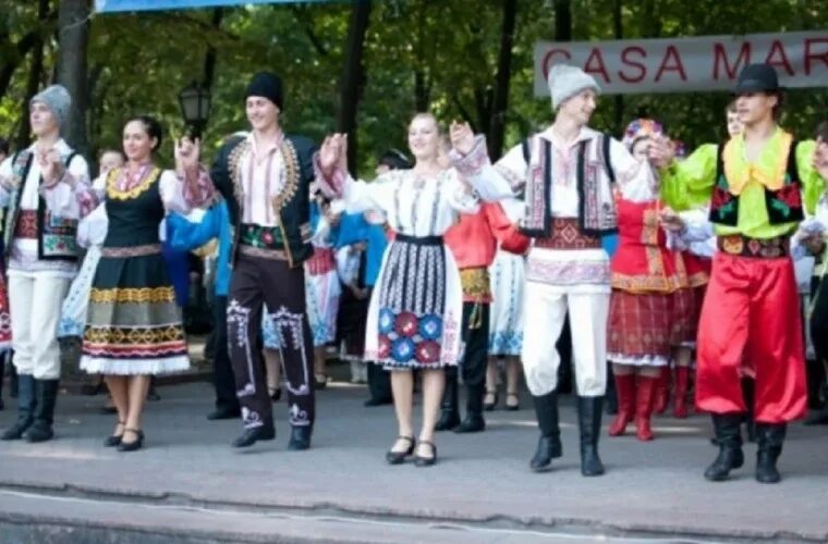 Национальные меньшинства Молдовы. Этнические меньшинства в Молдове. Культура национальных меньшинств в Молдове. Русская община Республики Молдова.