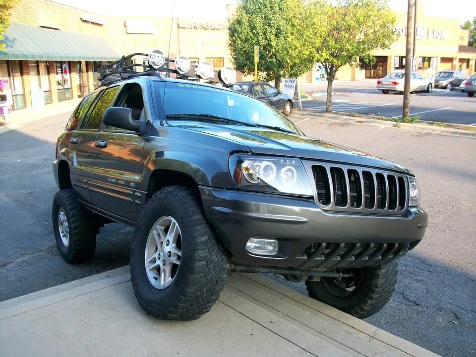 Джип гранд чероки wj купить. Jeep Grand Cherokee WJ 4.7. Jeep Grand Cherokee WJ 4.7 2000. Гранд Чероки WJ 4.7 бушвакеры. Jeep Cherokee 2000.
