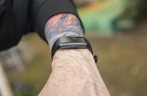 Honor band 6 не сопрягается