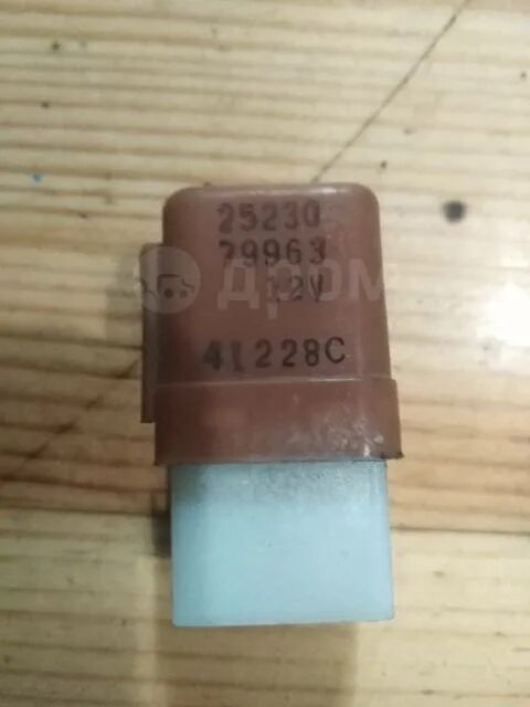 Реле ниссан блюберд силфи где находится Relay (denso) для Nissan Bluebird Sylphy G10, 1 поколение 07.2000 01.2003 За