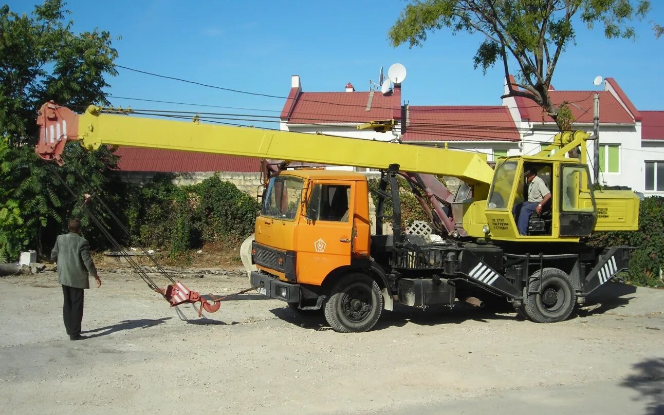 Смк-12 автокран. Кран смк 12. Смк 12 а автокран производитель. Автокран маз смк-14. Смк-12 автокран.
