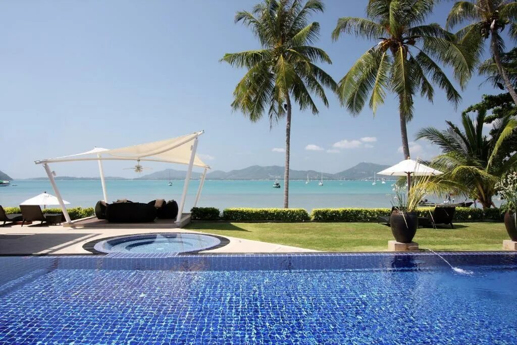 Crowne plaza phuket panwa beach 5. Андаман каннасия резорт пхукет. Бич бутик отель пхукет. Bandara beach phuket 4*. Crowne plaza пхукет.