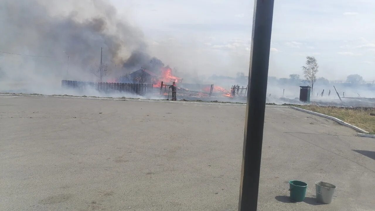 Тюмень 10 июня 2024. Пожар тюмень олимпийская сегодня. Тюмень 10 июня 2024. В тюмени похолодает. Пожар в тюмени.