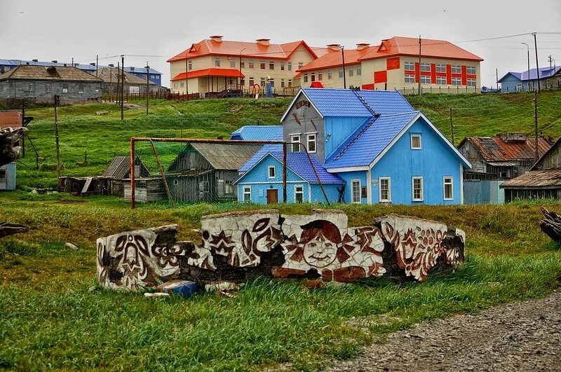 Никольское остров. Поселок Никольское Командорские острова. Остров Беринга село Никольское. Никольское остров Берен. Остров Беринга заповедник Командорский.