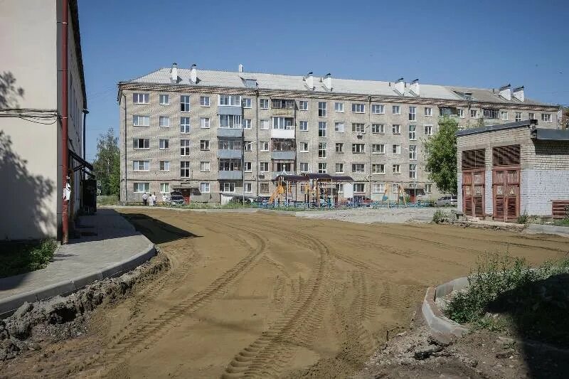 Временно не работает: 1000 Мелочей, магазин смешанных товаров, Карагандинская об