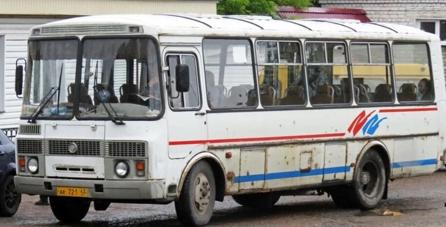 Прогноз погоды яранск на 10 дней. Автобус Яранск. Автобусы город Яранск. Яранск Кировская область автобусы. Автобусы город Яранск Кировской области.