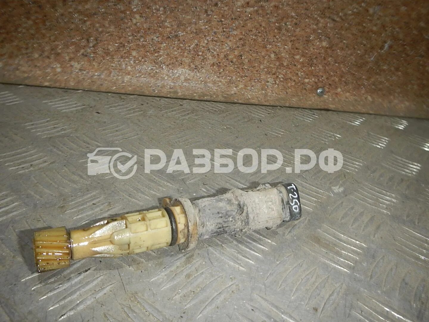 Датчик спидометра шевроле. Привод спидометра авео т250. привод спидометра шевроле лачетти 1.4. датчик скорости авео т250 1.2 артикул. привод спидометра шевроле авео т250.