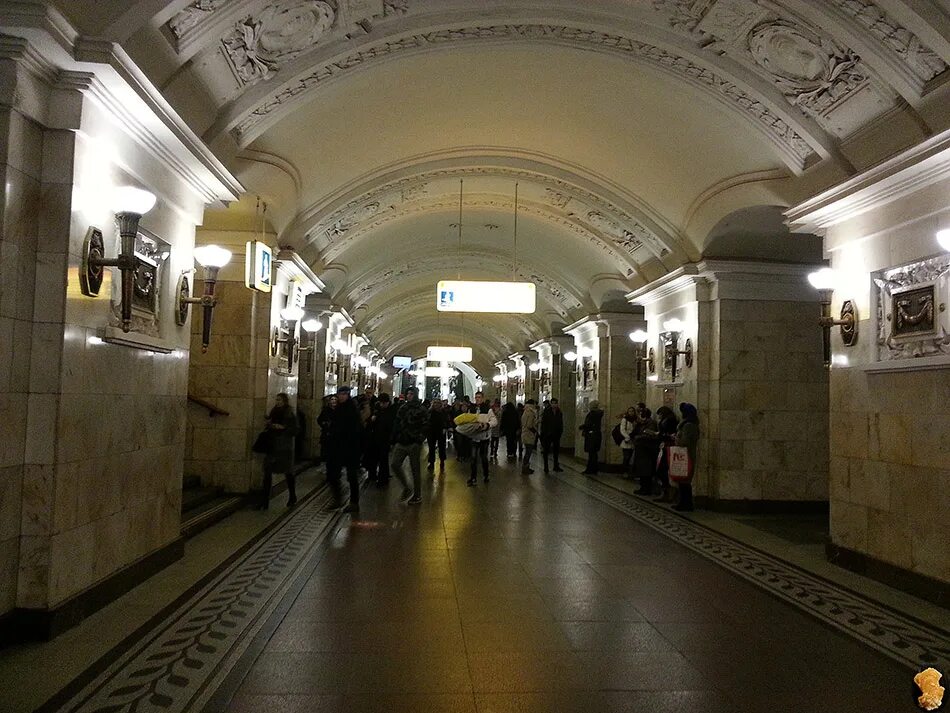 Станция Октябрьская Новосибирск. Метро Октябрьская Новосибирск. Метро Октябрьская фото. Метро Ока.