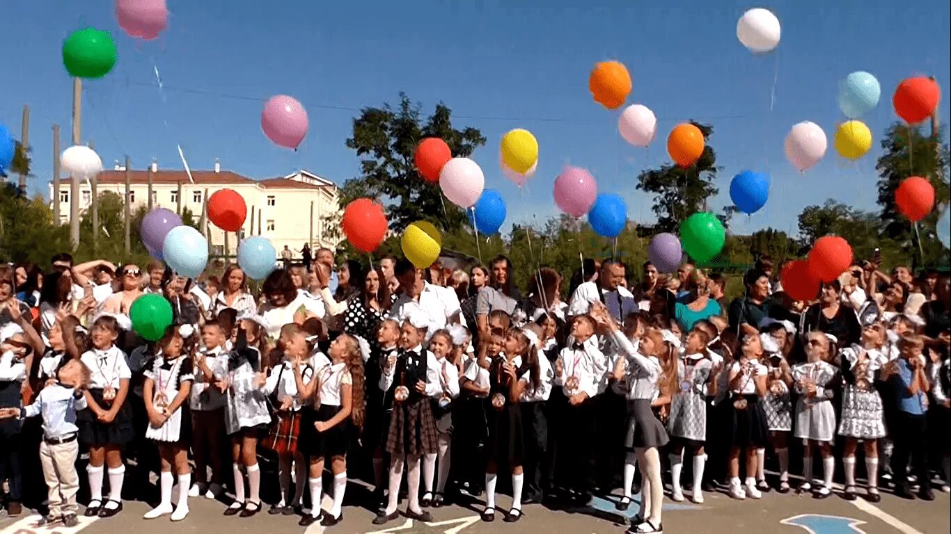 станция лиховской ростовская область. погода мкр лиховской г. школа 1 каменск-шахтинский. начальник вдпо каменск-шахтинский мкр лиховской. директор 18 школы мкр лиховской.