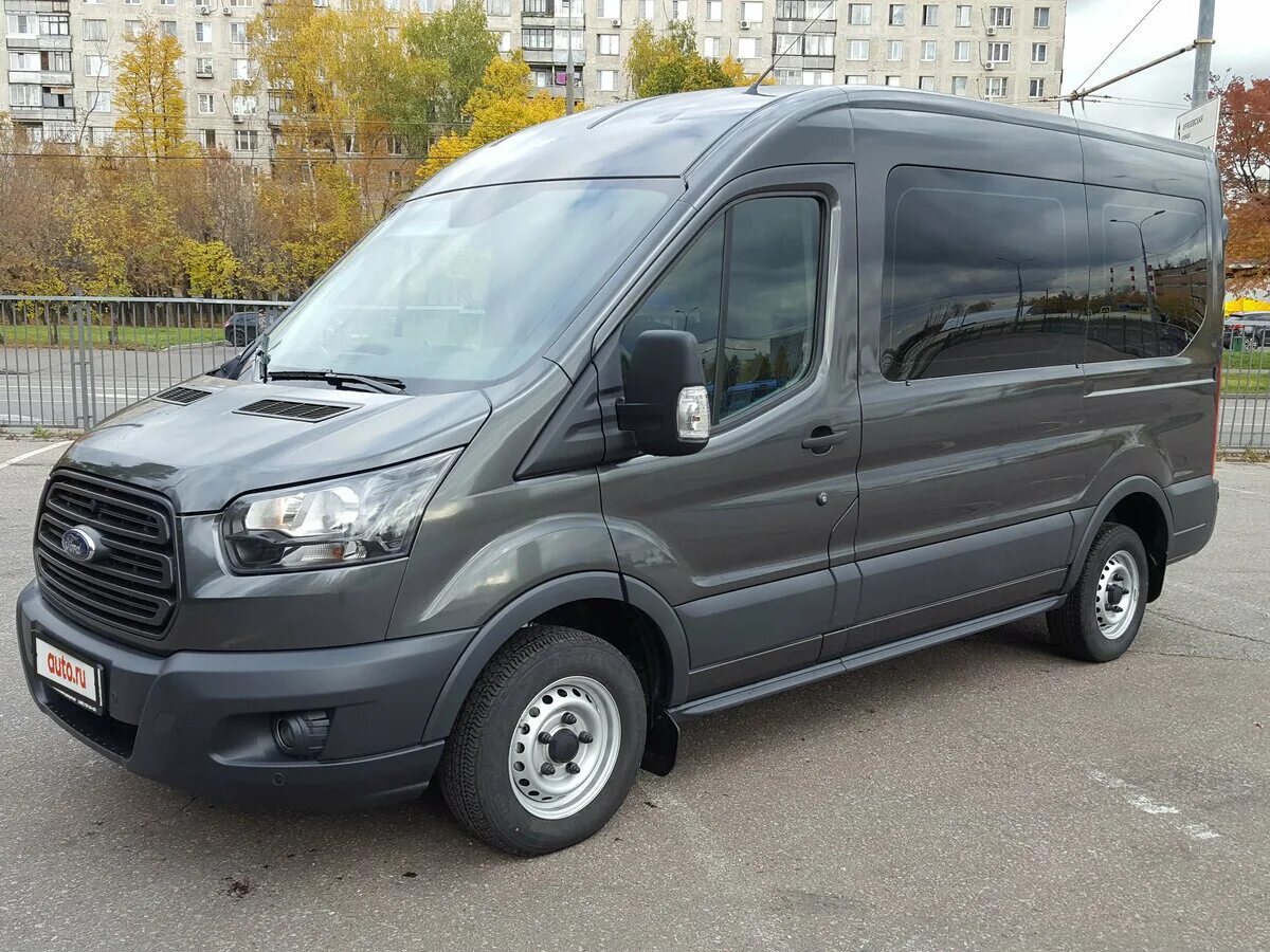 Ford Transit 2019 микроавтобус. Форд Транзит микроавтобус серый. Форд Транзит серый дизель. Ford Transit 8 поколение минивэн.