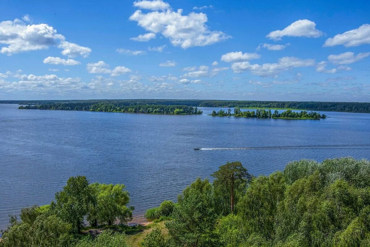 Р Волга. Конаково Волга. Великая река Волга. Река Волга Приволжье.