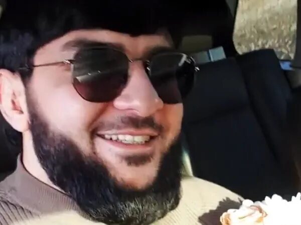 Султан лагучев 2023. Певцы черкесии. Карачаевские певцы. Ильшат итляшев. Ильяс итляшев.