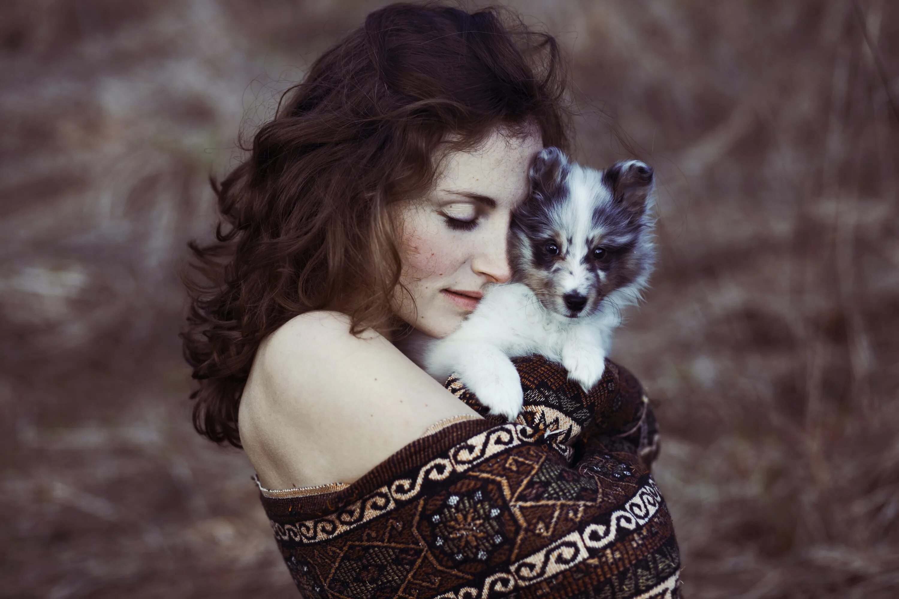 Woman with animals. Девушки с животными. Живот девушки. Женщина зверь. Фотосессия с животными.