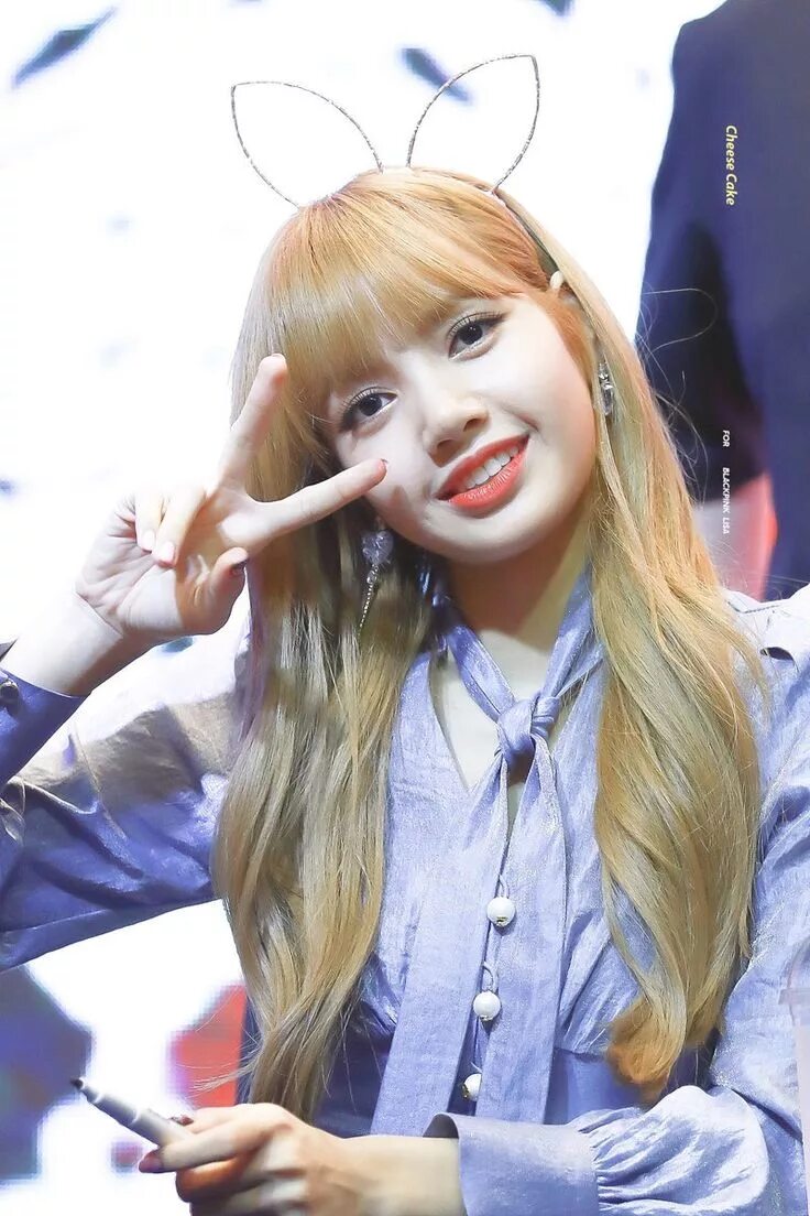 Lisa blackpink. Покажи лису из блэк. Покажи лису из блэк. Лалиса манобан black pink. Покажи лису из блэк.