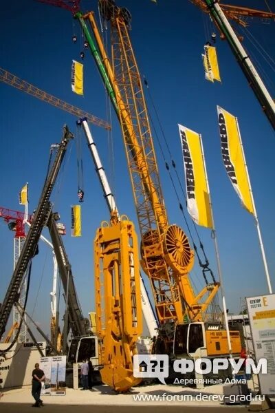 Первая строительная техника