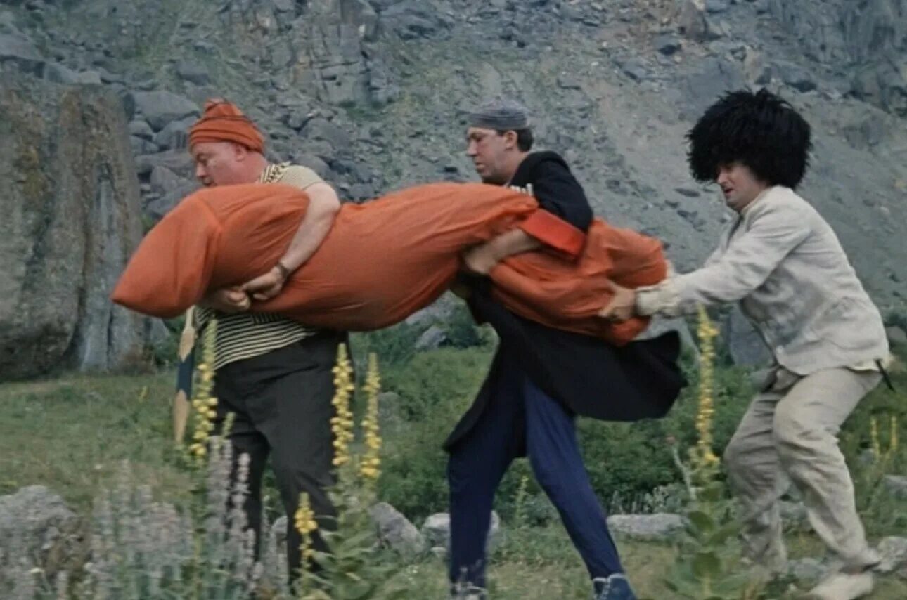 Кавказская пленница похищение невесты. Где крадут девушек. Кавказская пленница кража невесты. Где крадут девушек. Бандиты похитили девушку.