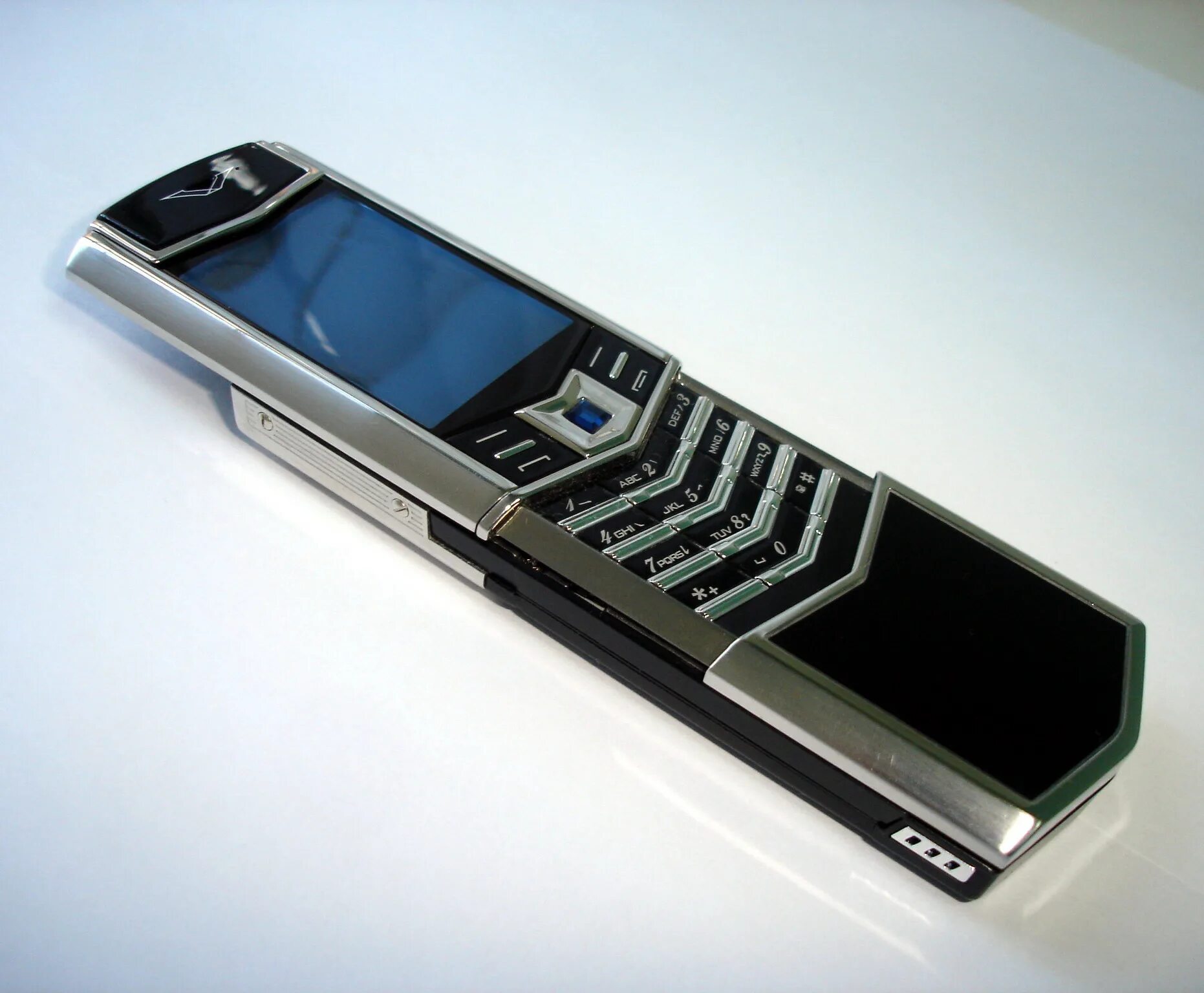 Верту 8800. Vertu h800 слайдер. Верту слайдер 2010. Vertu 2021. Корпус слайдер