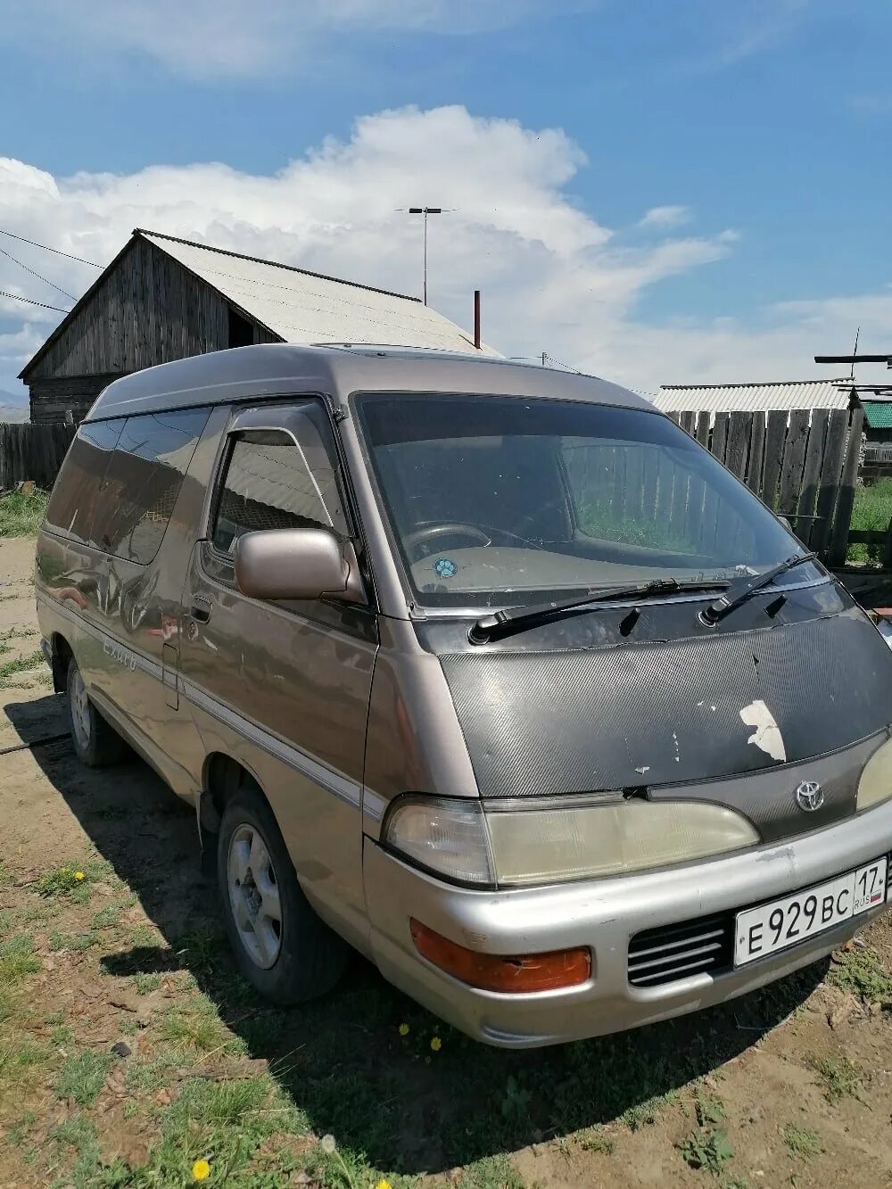 Тойота литайс в хабаровске. Toyota town ace 2. Тойота литайс в хабаровске. Тойота таун айс 1995. Тойота таун айс микроавтобус 1988гв.