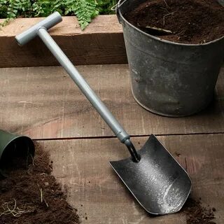 Digging tools