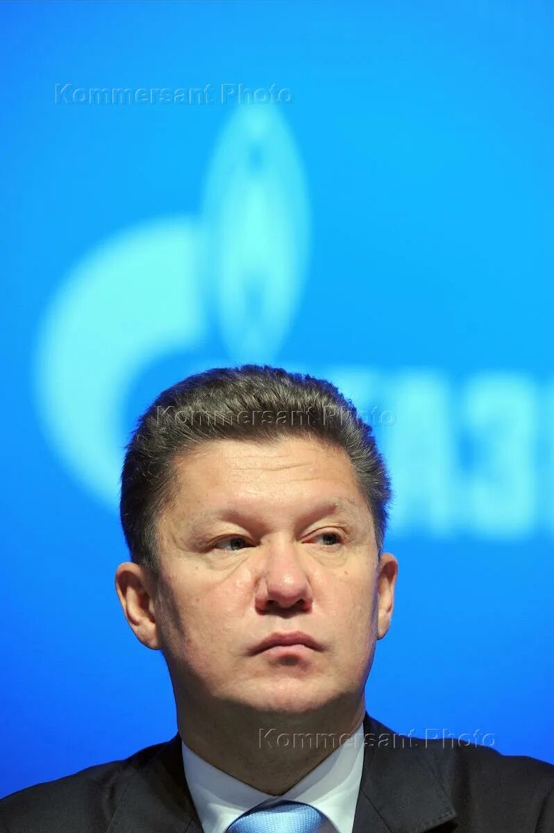 Акционеры газпрома. Слепаков 2023. Акционер газпрома песня. Мажоритарий газпрома. Акционер газпрома песня.