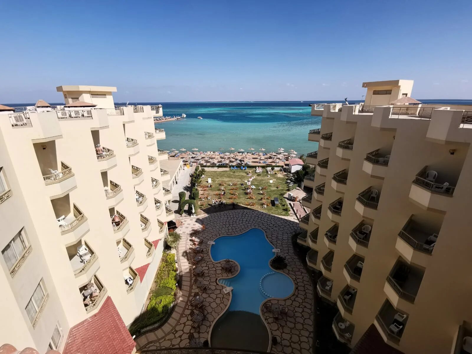Magic хургада. Magic Beach Hotel Hurghada. Отель в Египте Magic Beach Resort. Magic Beach Hotel 4*. Magic Beach Resort Hurghada 4.