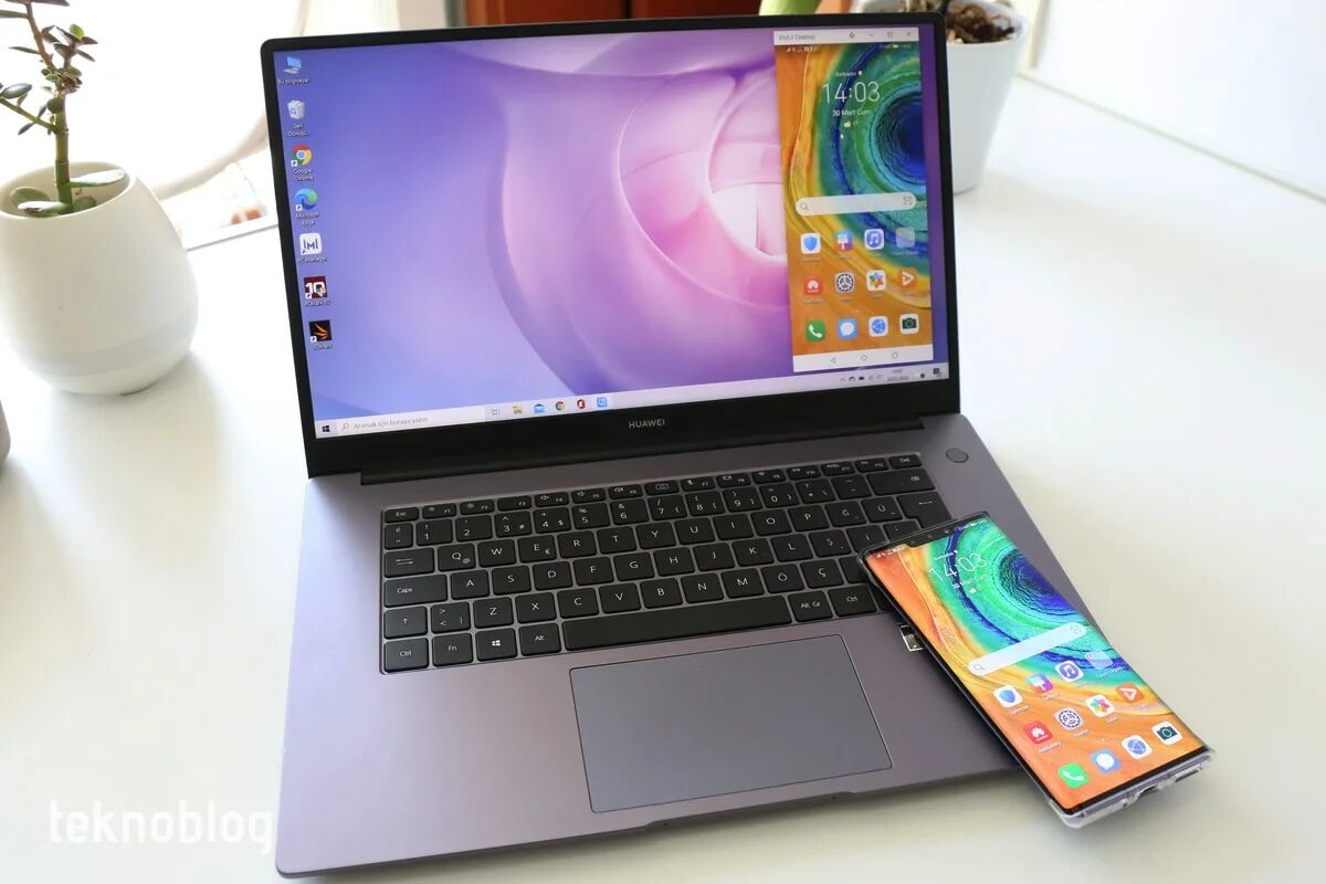 Huawei matebook d игры. Ноутбук Huawei MATEBOOK d15. Huawei MATEBOOK 15. Ноутбук Huawei MATEBOOK D 14". Huawei MATEBOOK d15 i5.