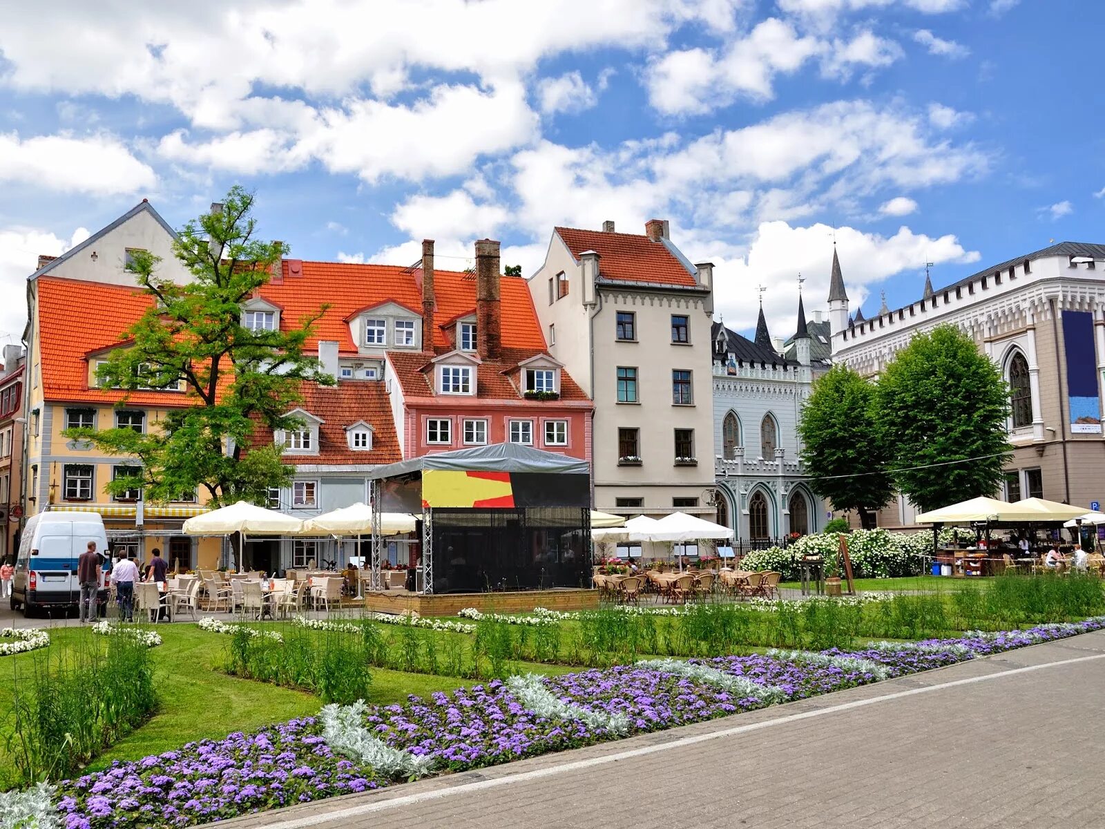 Рига столица латвии фото. Компании в латвии. Рига столица латвии фото. Город рига латвия. Компании в латвии.