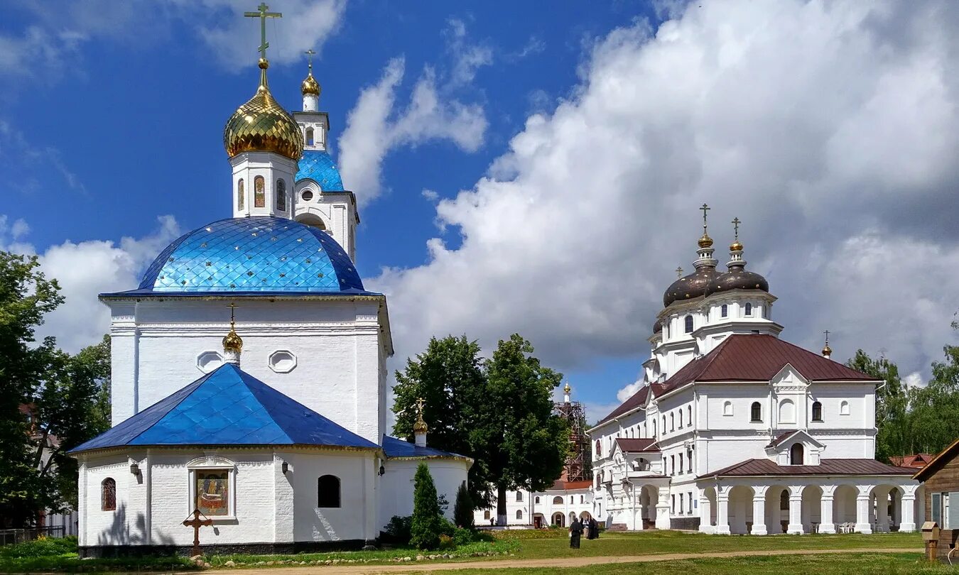 Переславль залесский глебовская. Село нагорье переславль залесский. Переславль-залесский купель святой источник. Монатсыри переславль залесский. Переславль залесский глебовская.
