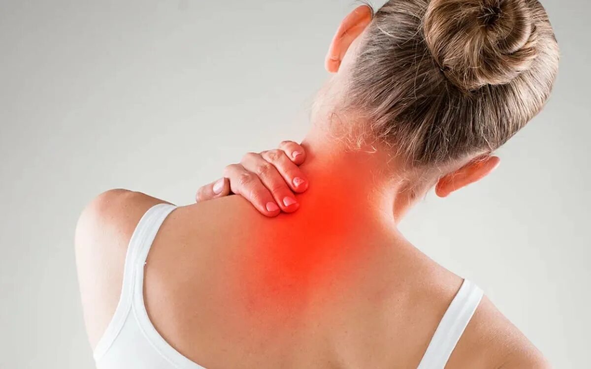 ребенок ушиб спину. ребенок ушиб спину. ребенок ушиб спину. болит спина у ребенка. больная спина и суставы.